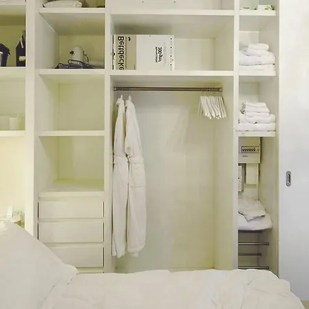 Marot Apartment
